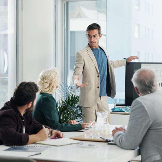 Online-Seminar: Unternehmensverkauf als Nachfolgelösung: Erfolgreich verkaufen – aber wie? Online-Seminar: Unternehmensverkauf als Nachfolgelösung: Erfolgreich verkaufen – aber wie?
